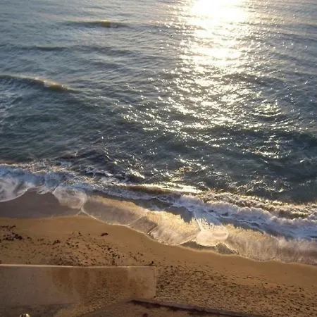 펜션 House Le Chateau D'olonne-beaux Volumes 1 *